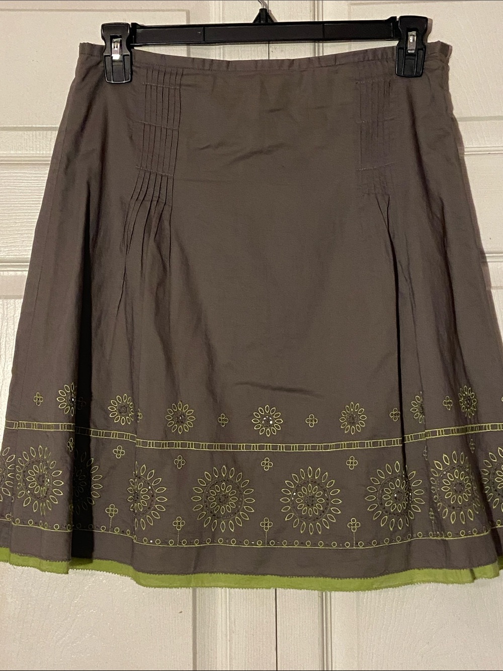 Sigrid Olsen Brown A-Line Cotton Skirt w/Green Embroidered/Embellished Bottom 6